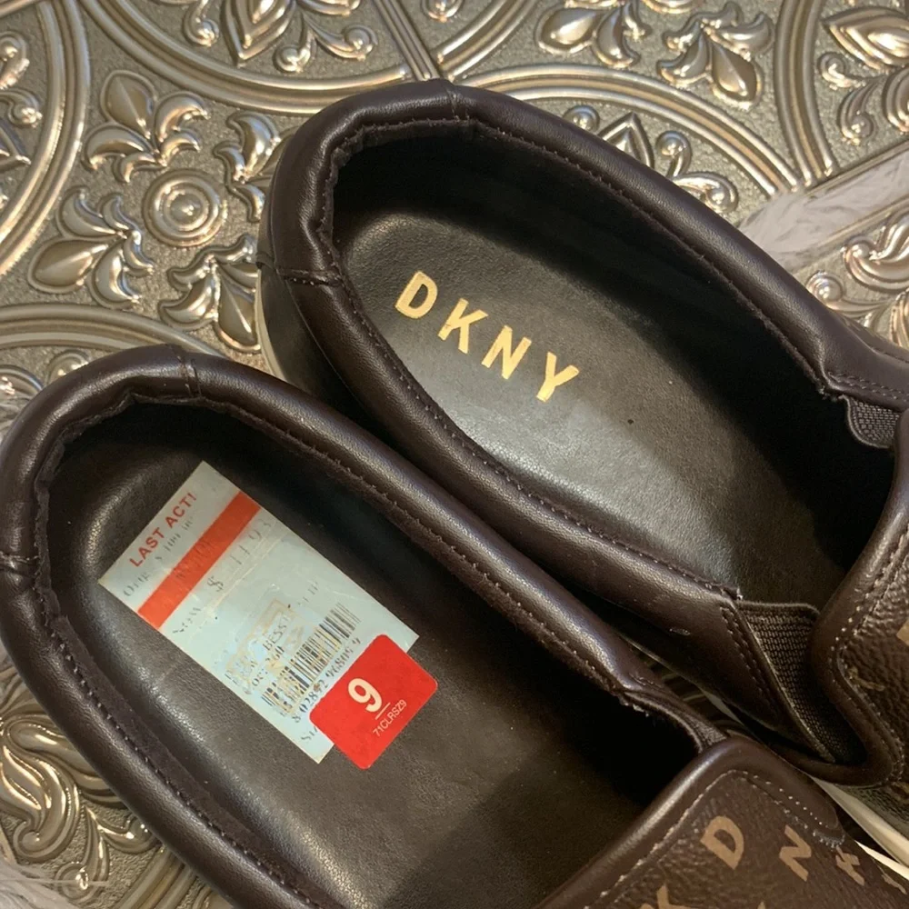 Dkny elegant dark