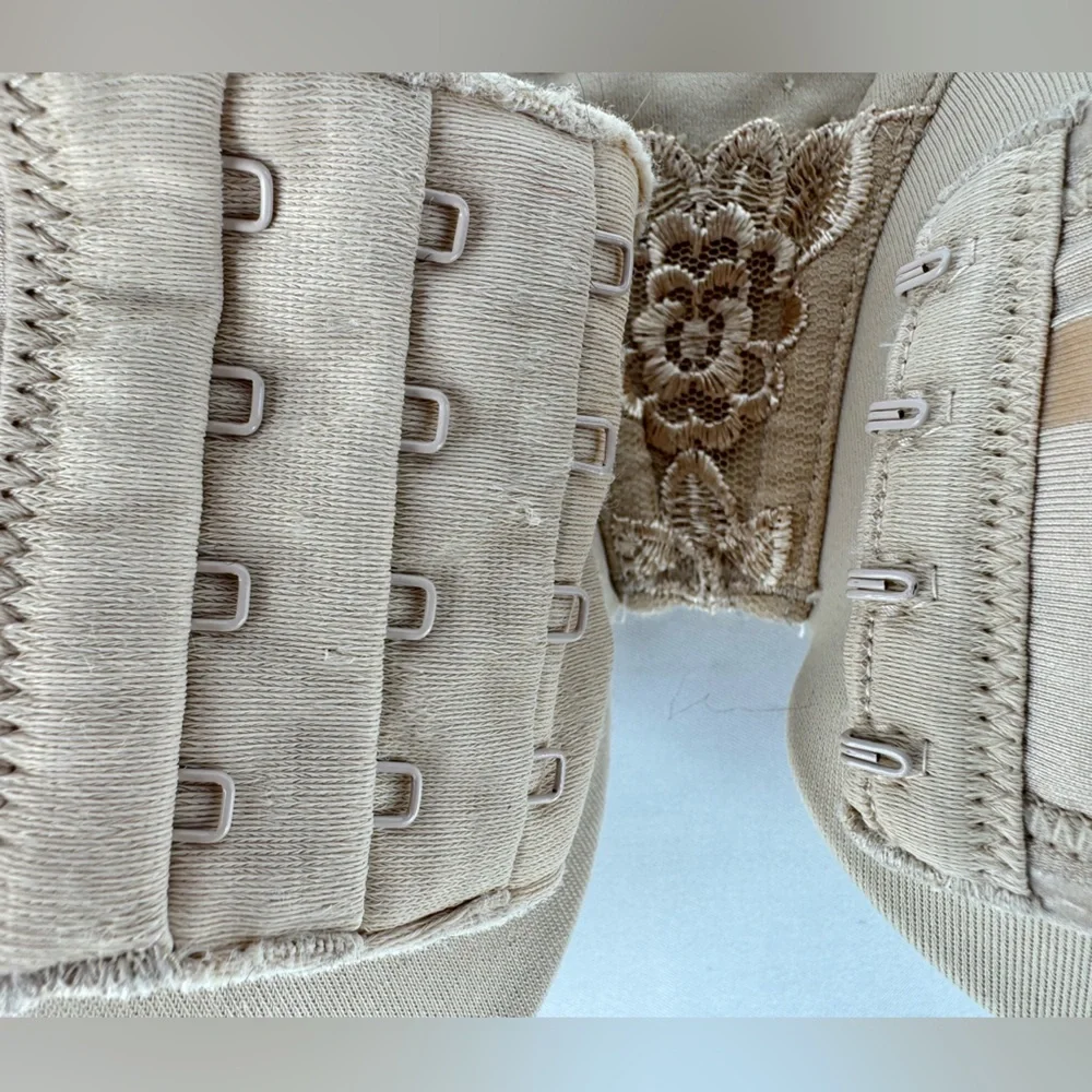 Vanity Fair Nude Strapless Wired Bra