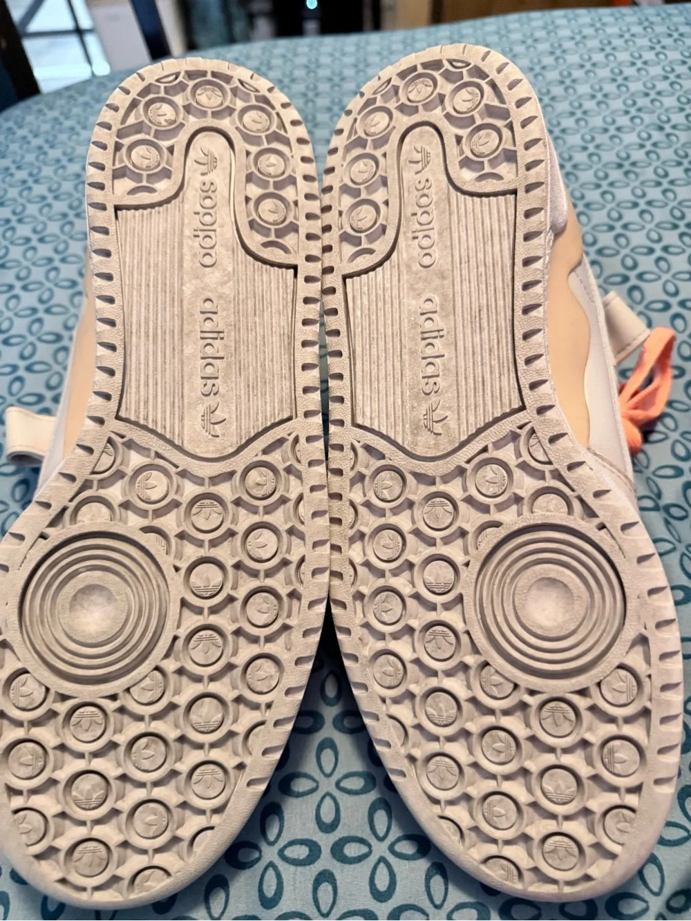 adidas retro looking
