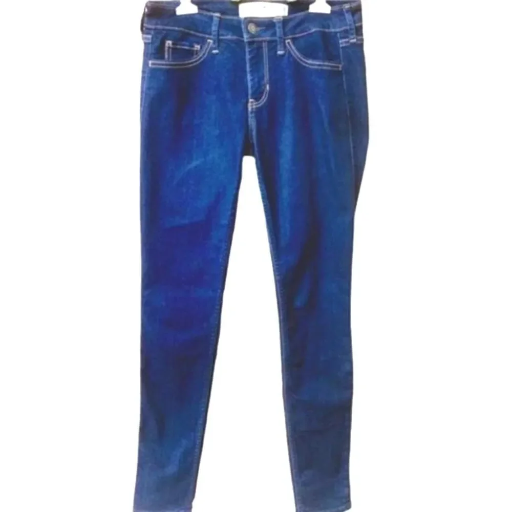 Hollister women’s new