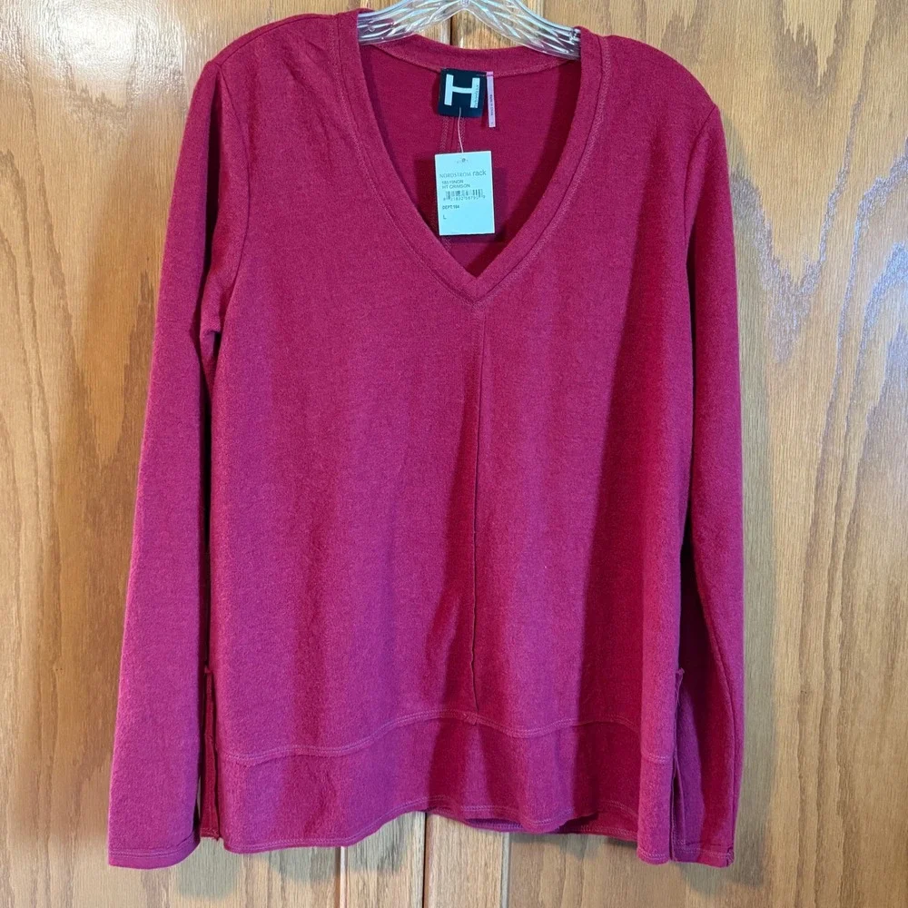 H by bordeaux chic crimson