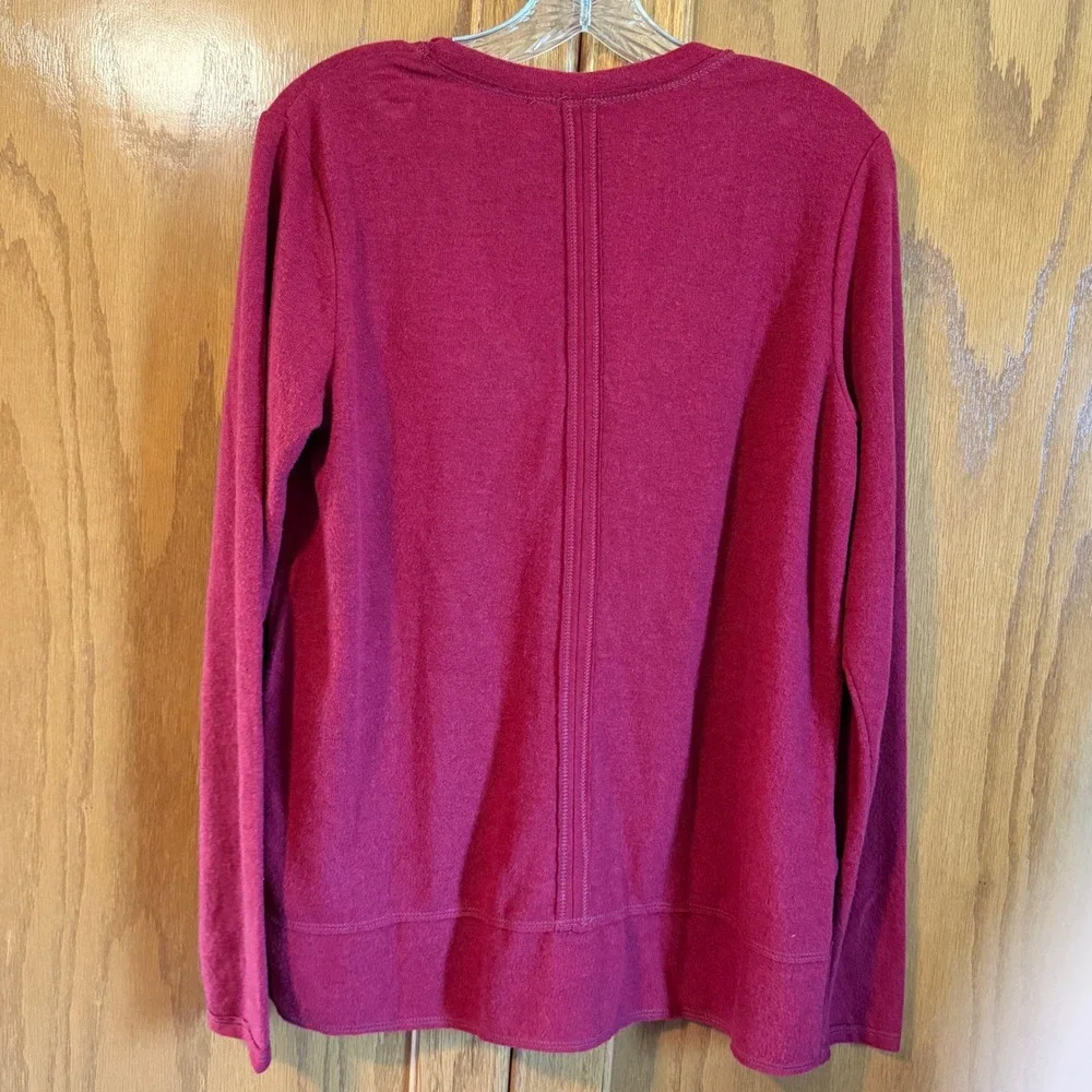 H by bordeaux chic crimson