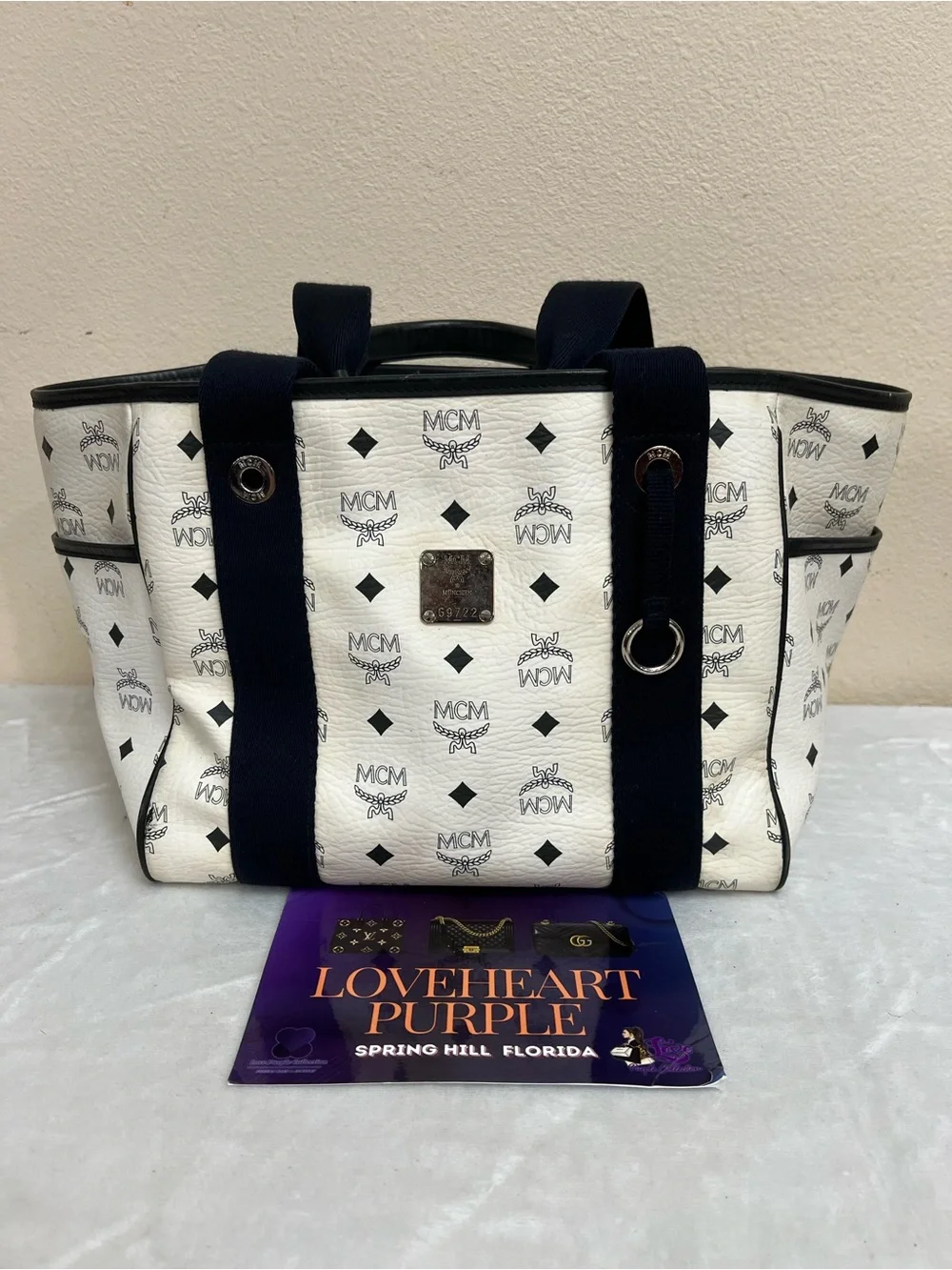 AUTH MCM WHITE TOTE