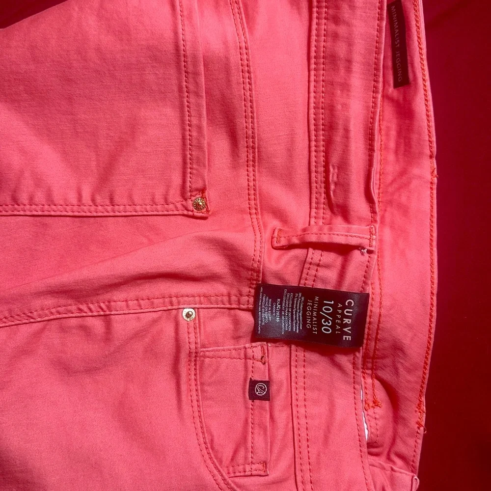 Curve Appeal these pink
