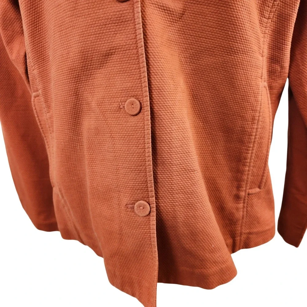 Eileen Fisher preowned look
