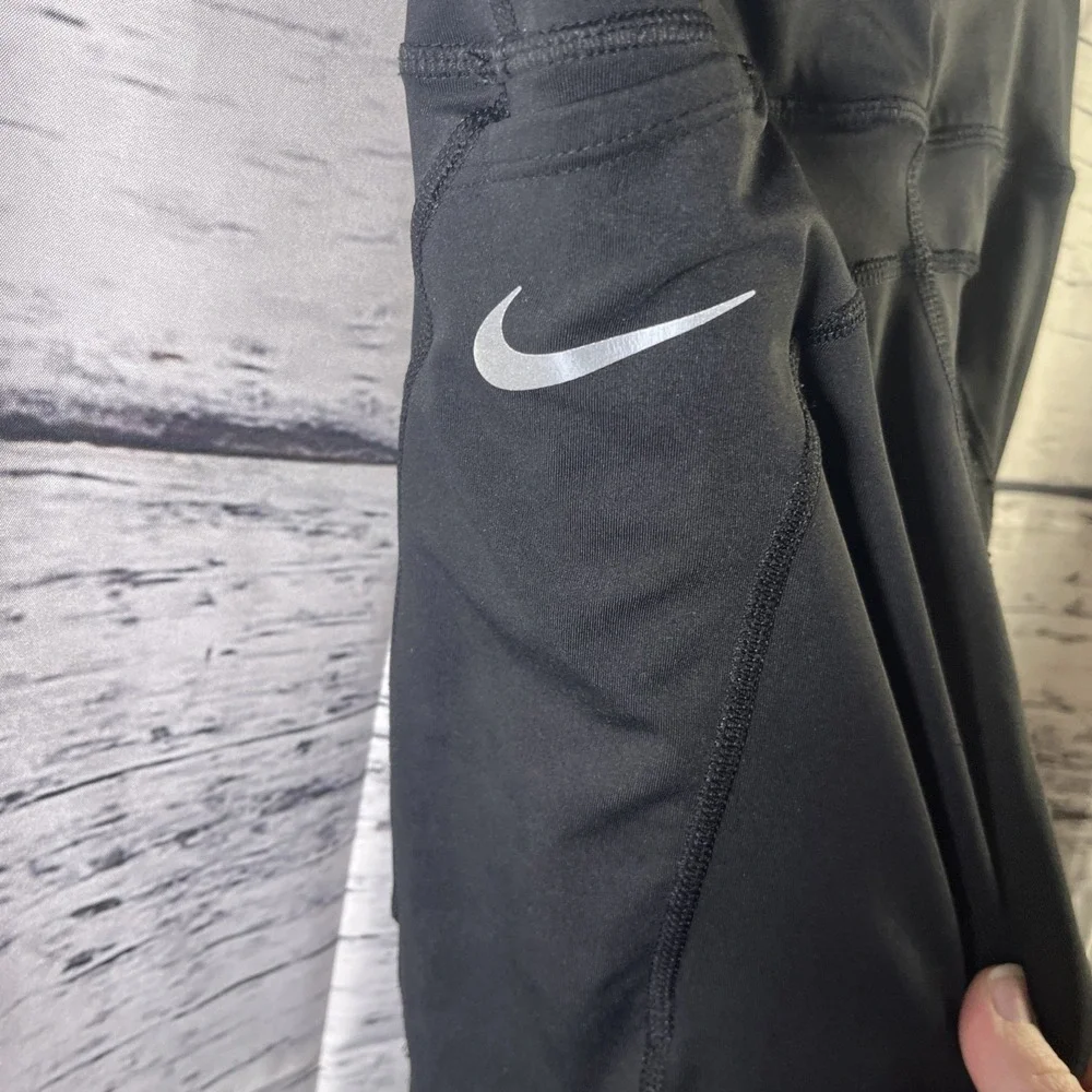 Nike active go