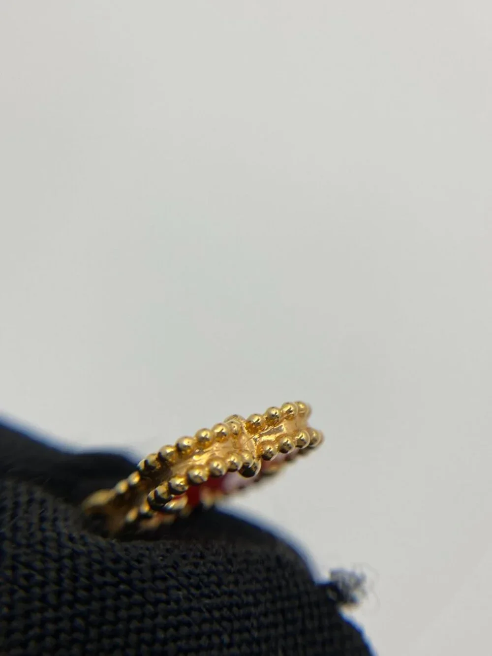 Van Cleef & Arpels about this
