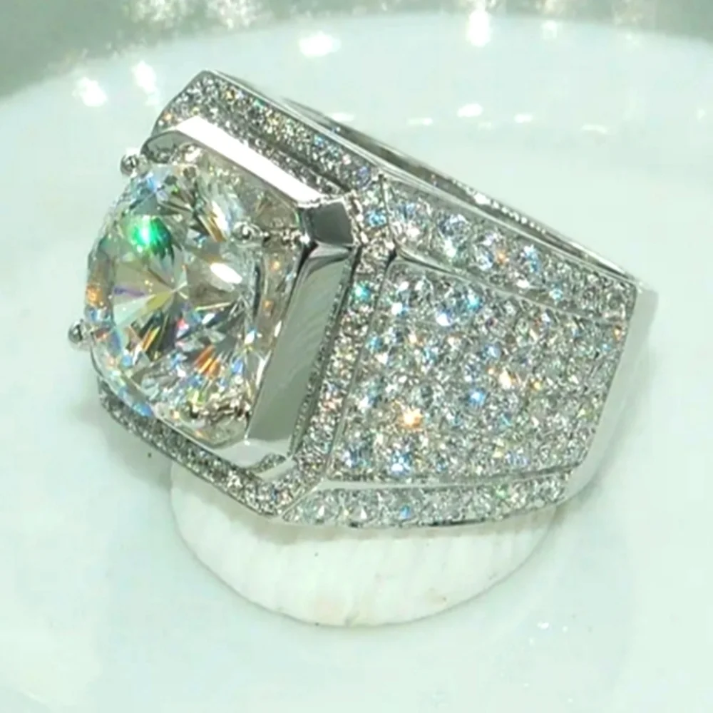 Glamorous Silver Statement Ring with Sparkling Centerpiece