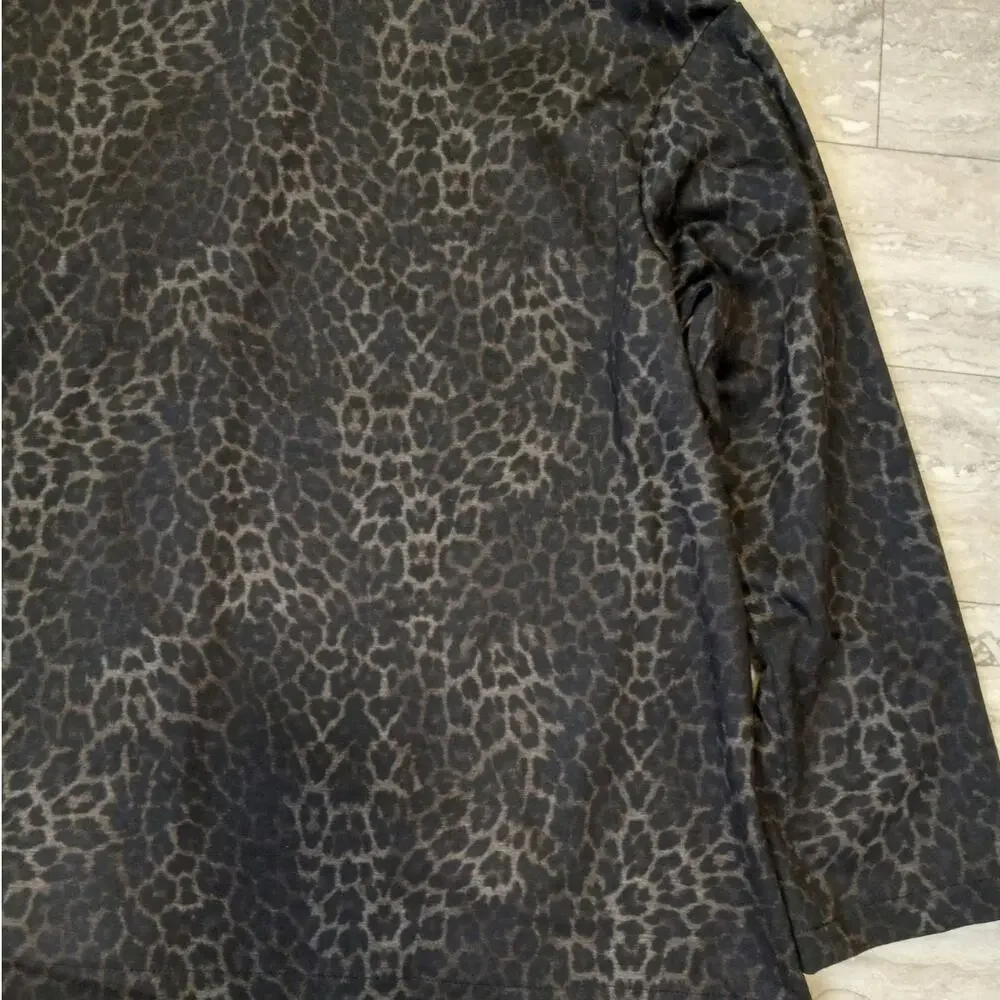 Vitamin item black