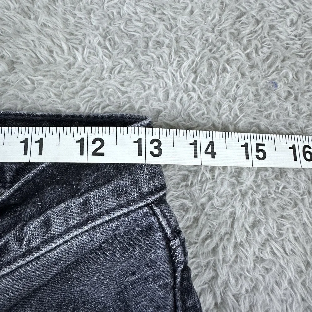 Levis levi ribcage