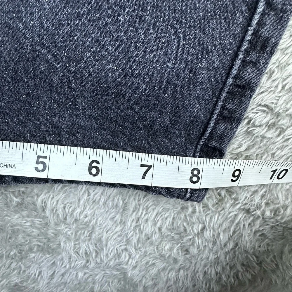 Levis levi ribcage