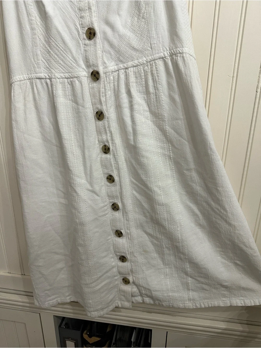Universal Thread casual white