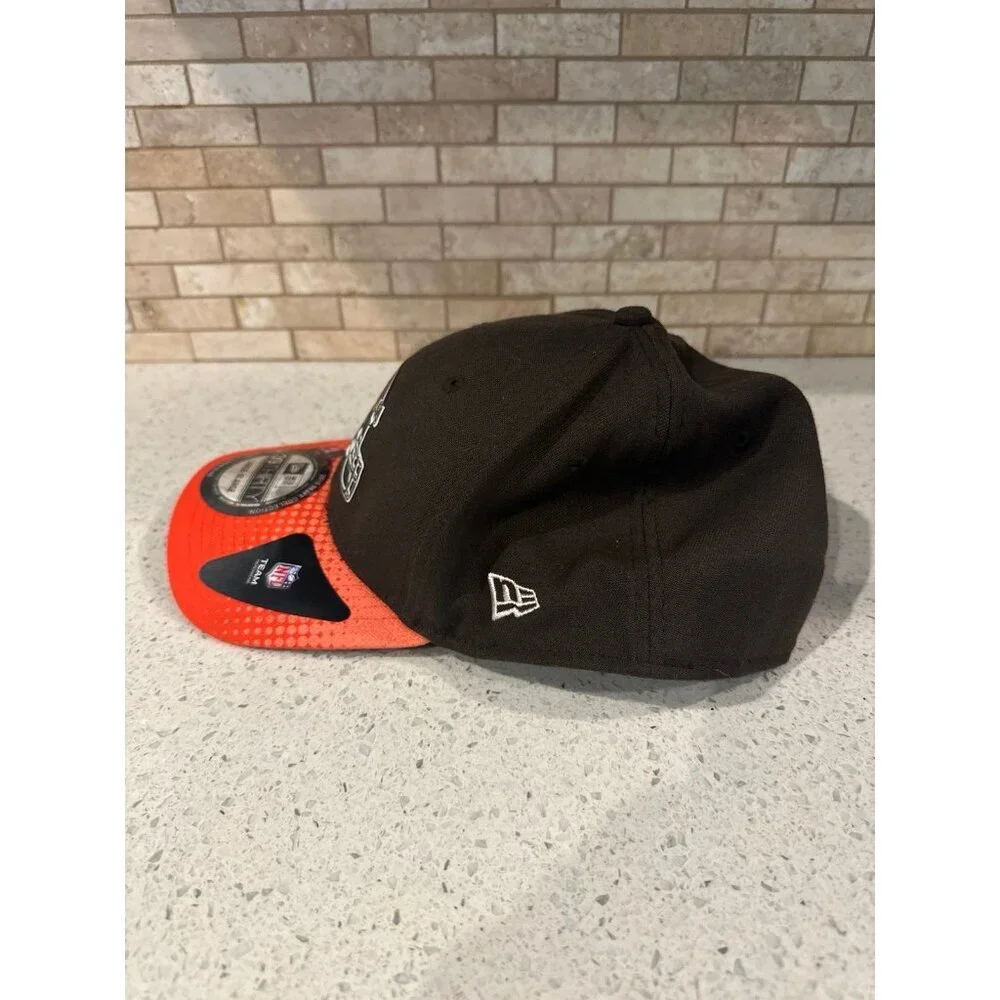 Cleveland Browns Hat/Cap Small-Medium Flex Fit 39Thirty New Era Cap Dawg‎ Pound