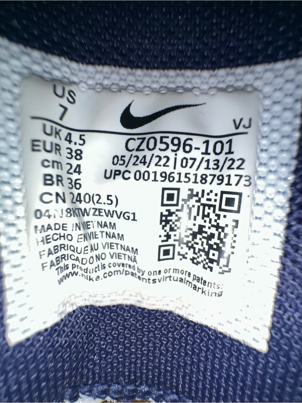 Nike lightweight breathable