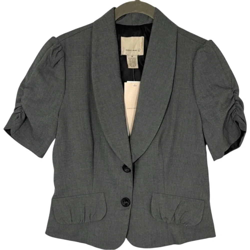 Curio Nine Blazer Grey Crop Ruched Puff‎ Sleeve in Size M  NWT