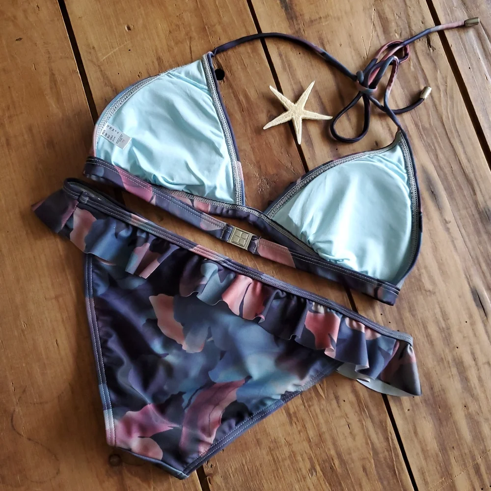 Insight flirty sexy
