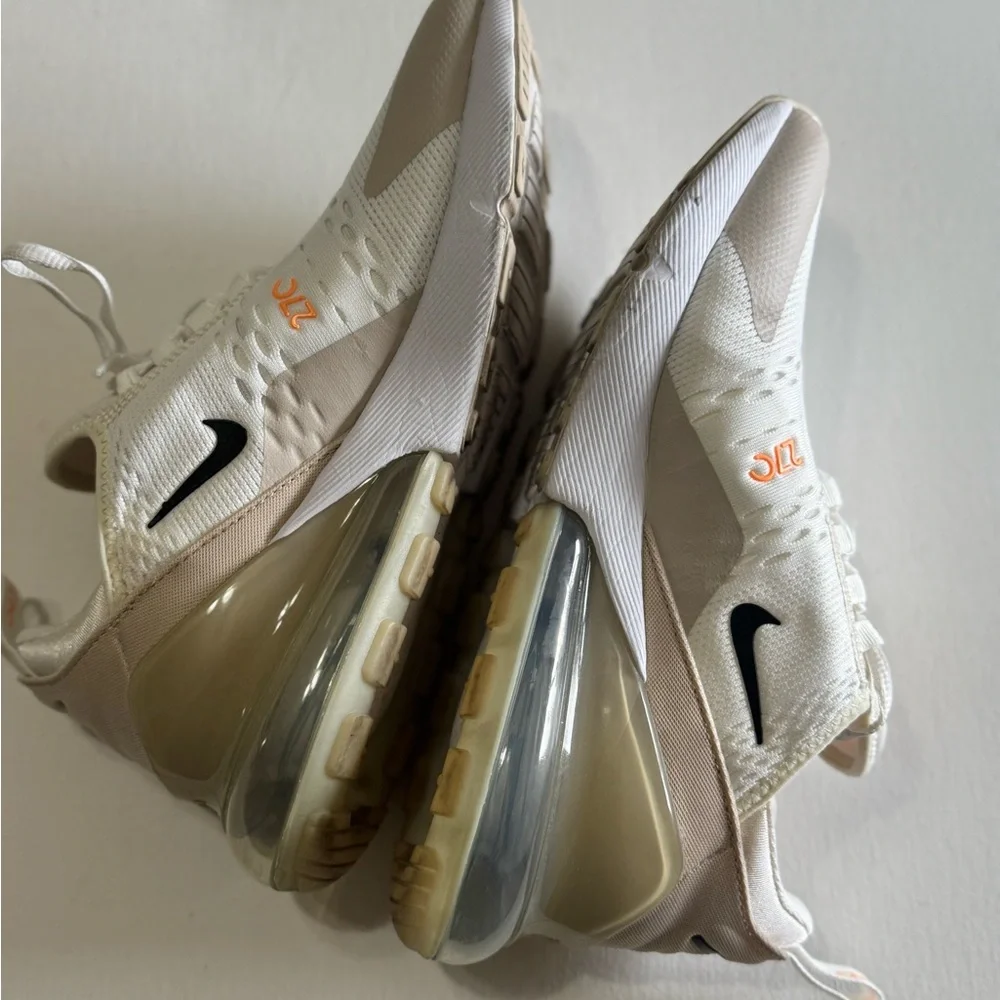 Nike reposhing this