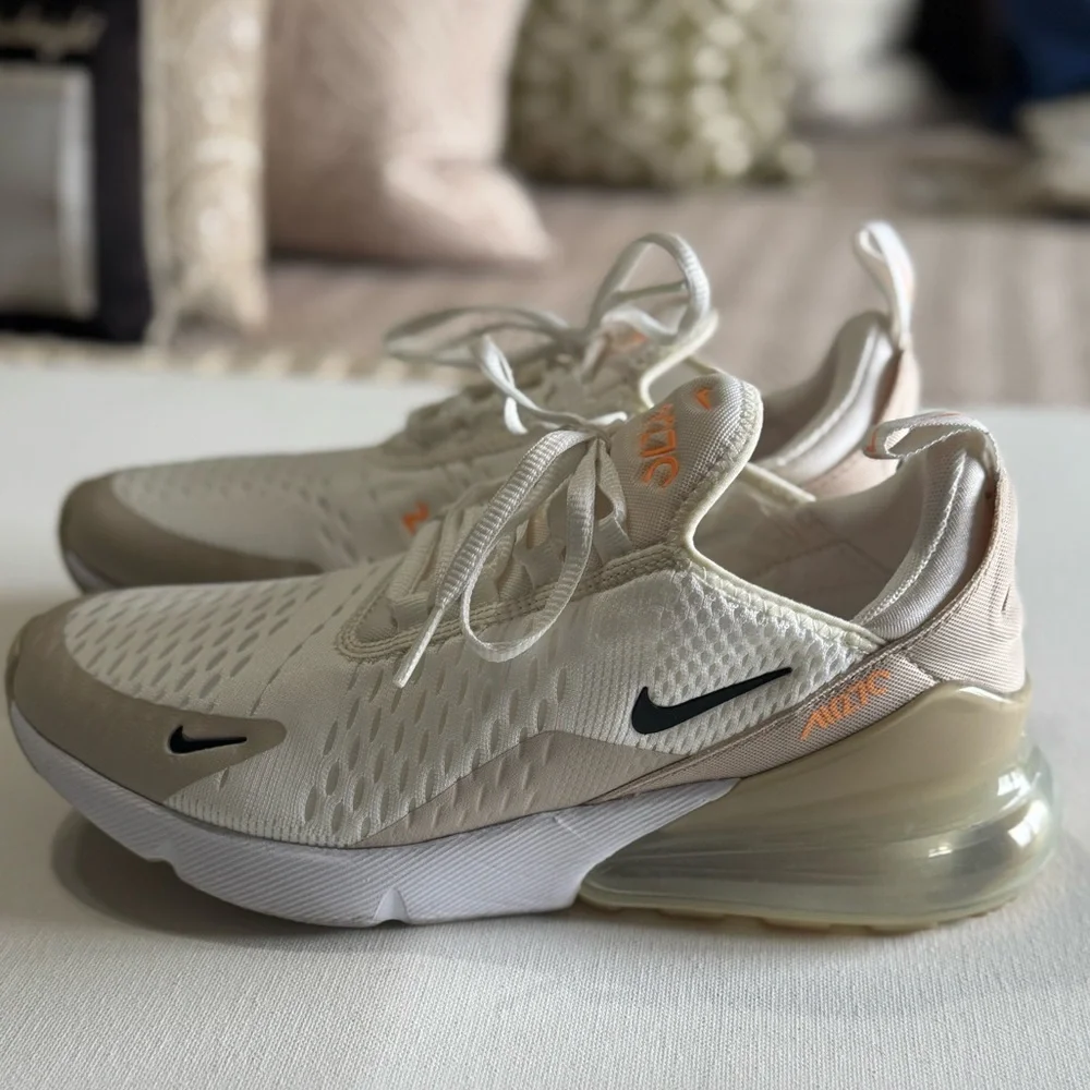 Nike reposhing this