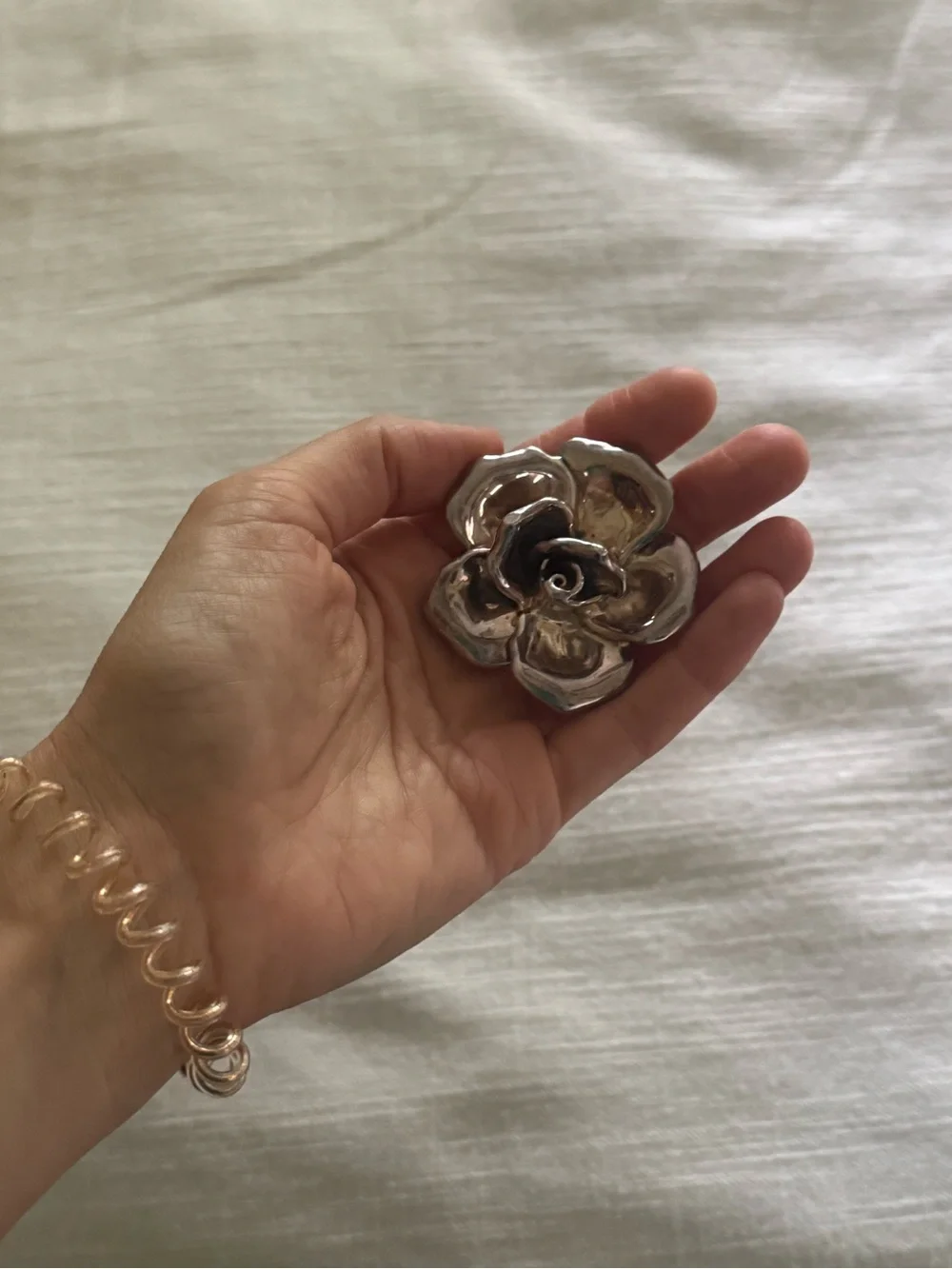N/A elegant silver