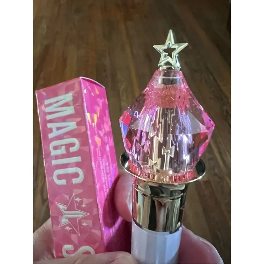Jeffree Star our unique