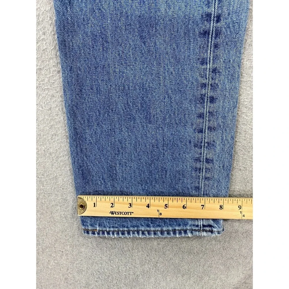 Levis please be
