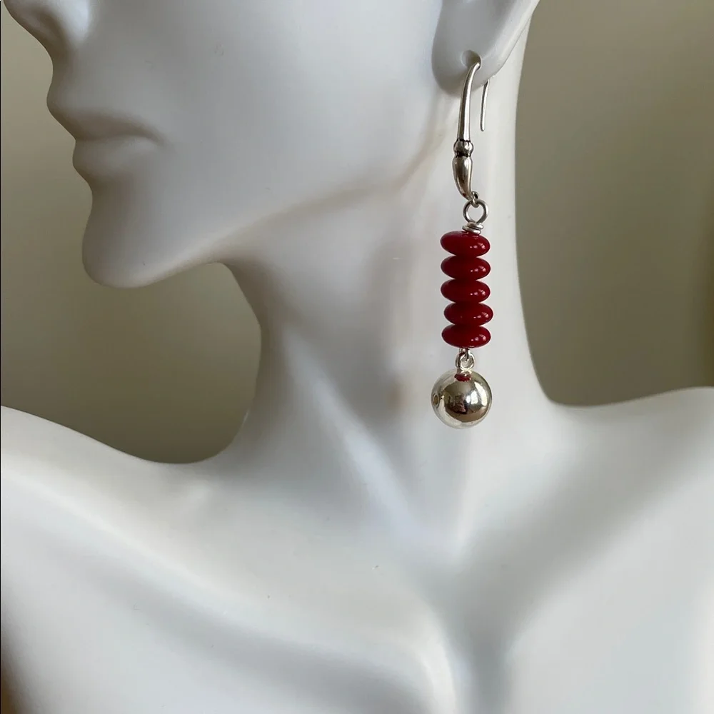 Hand Crafted make vibrant