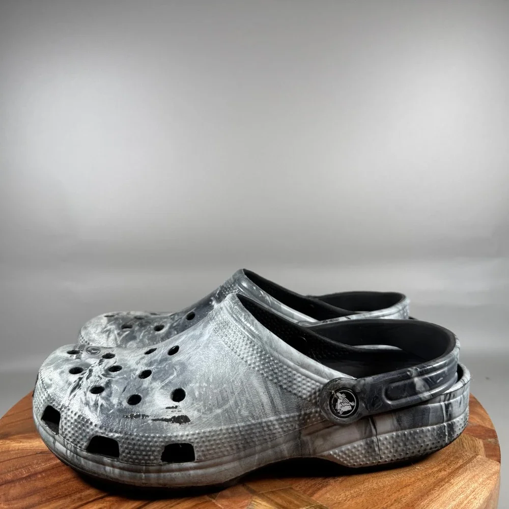 Crocs Classic Clog Mossy Oak Fishing Elements Bone Camo Mens 8 Womens 10 Grey