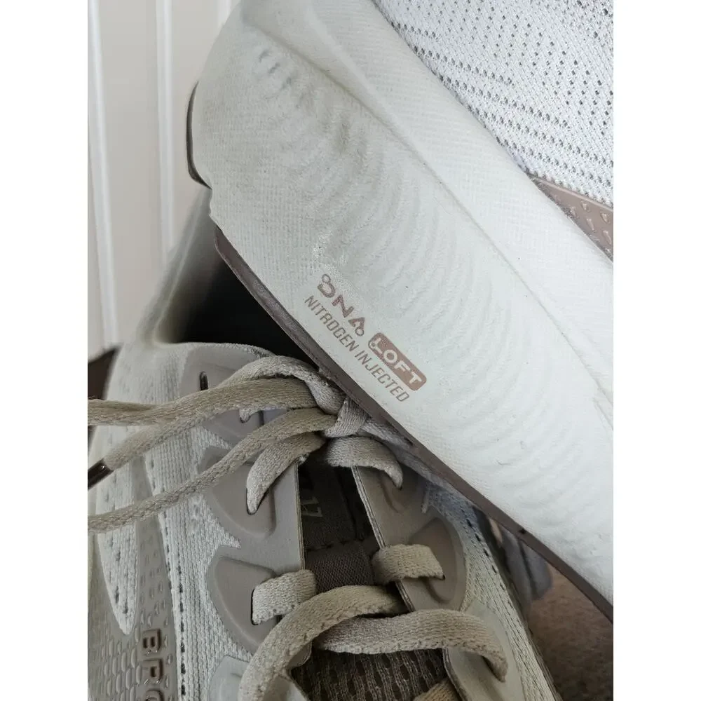 Brooks ghost 17