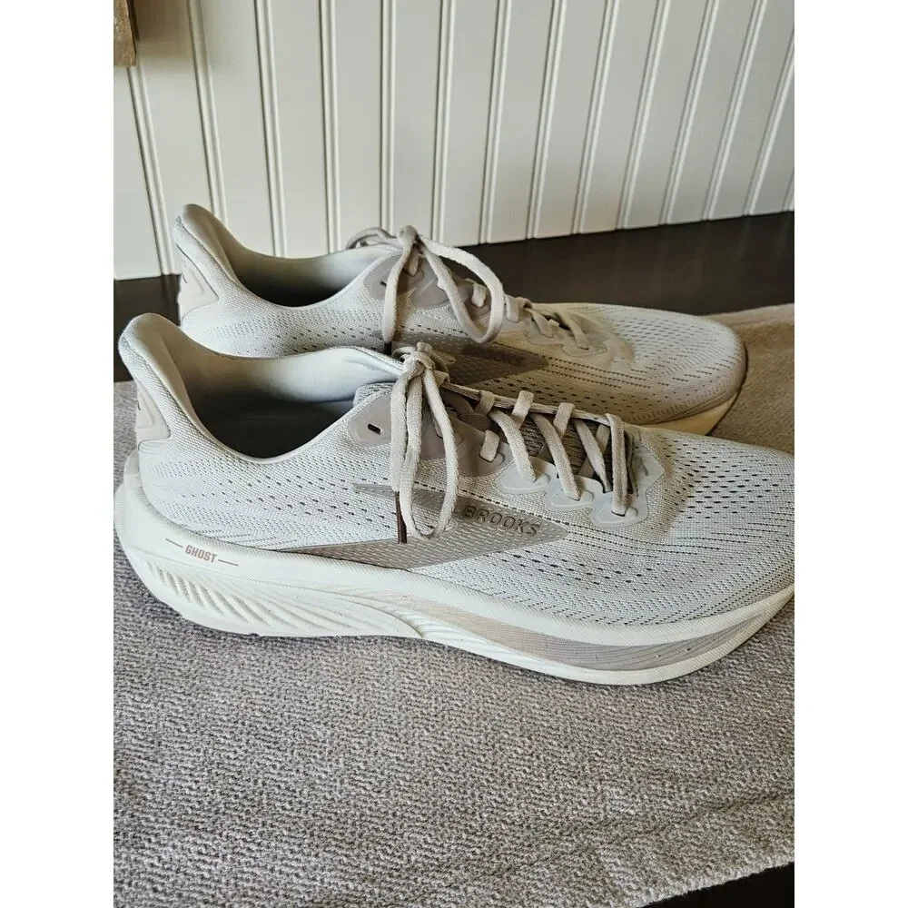 Brooks ghost 17