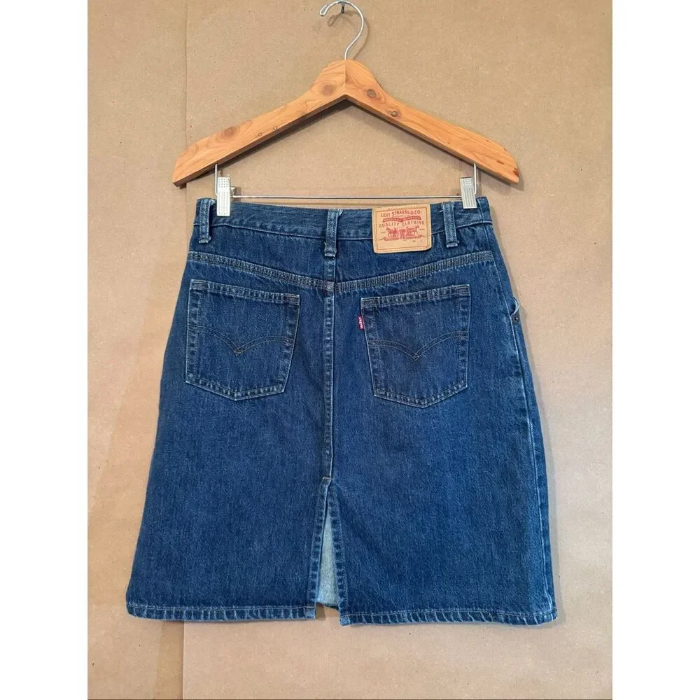 Levis closet staple