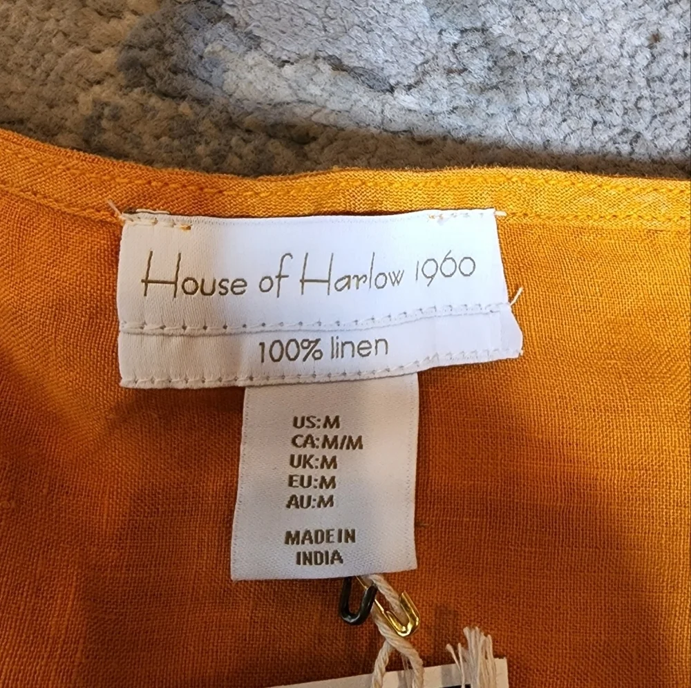 House of Harlow 1960 revolve house