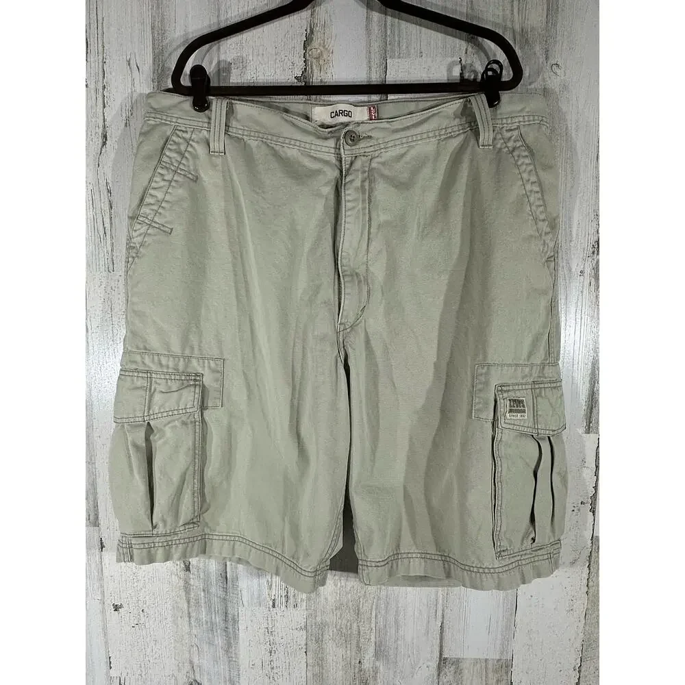 Levis Mens Cargo Shorts Size 42‎ (41