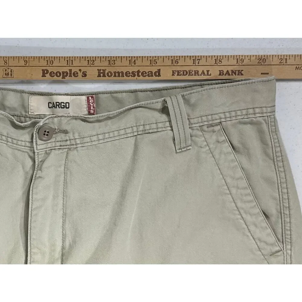 Levis item levis