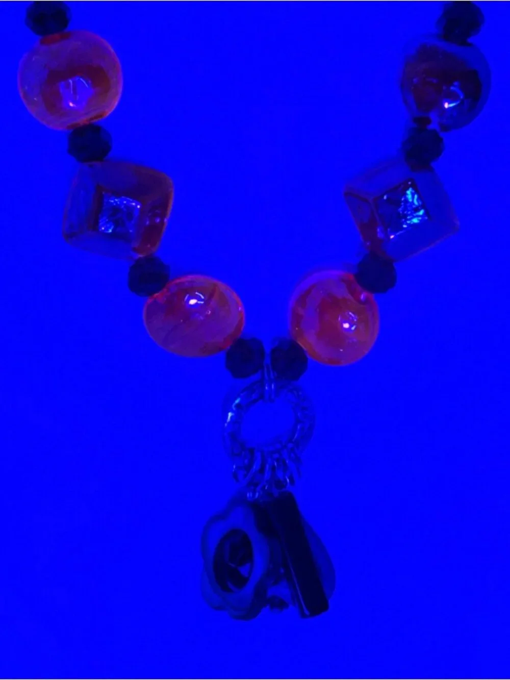 Estate this necklace