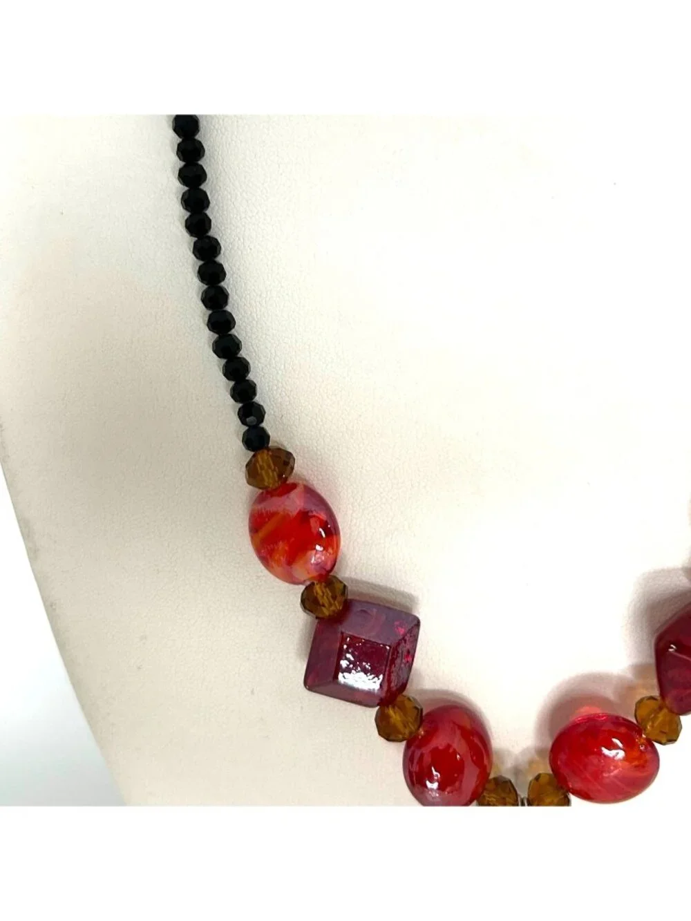 Estate this necklace