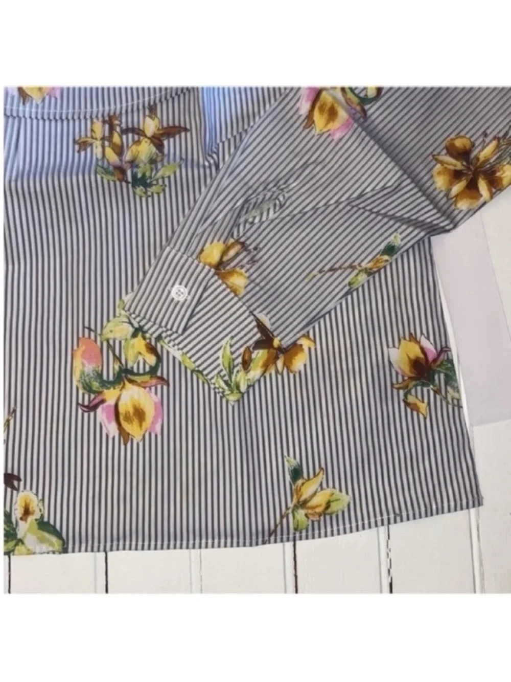 Urban Outfitters lumiere urban