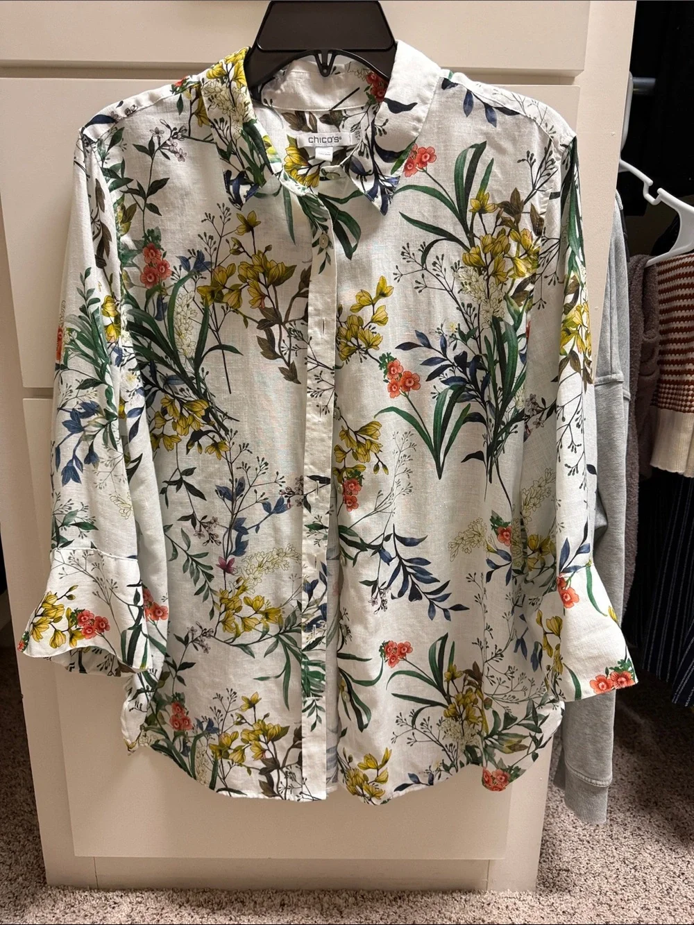 Chicos linen button