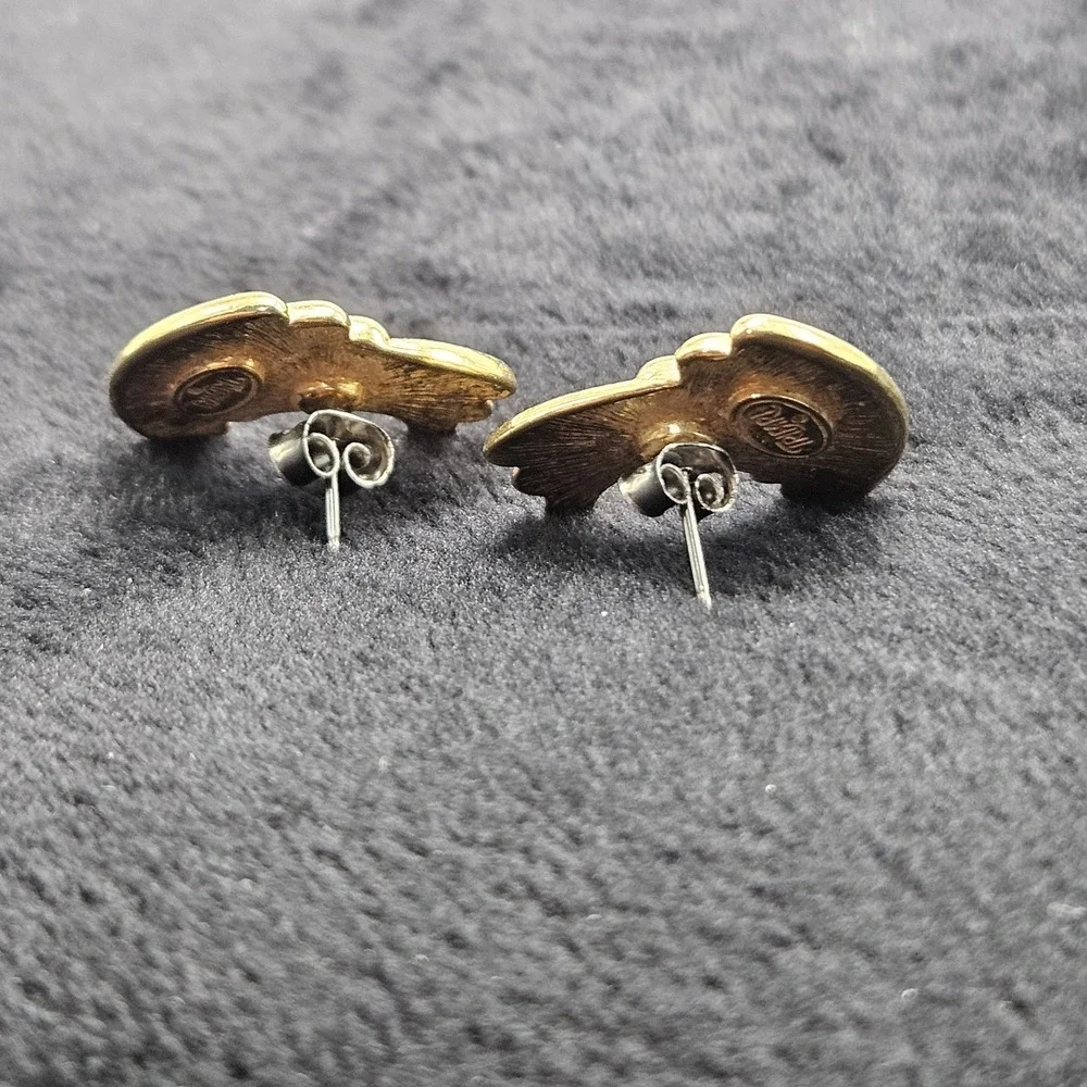 Vintage  Crown Trifari Gold Tone Swirl‎ Clip On Earrings Statement Jewelry
