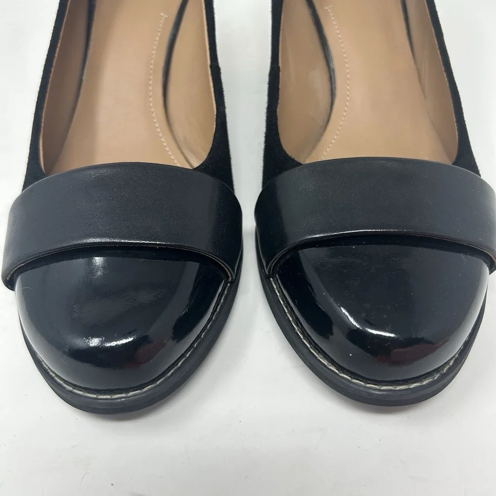 Clarks classic black