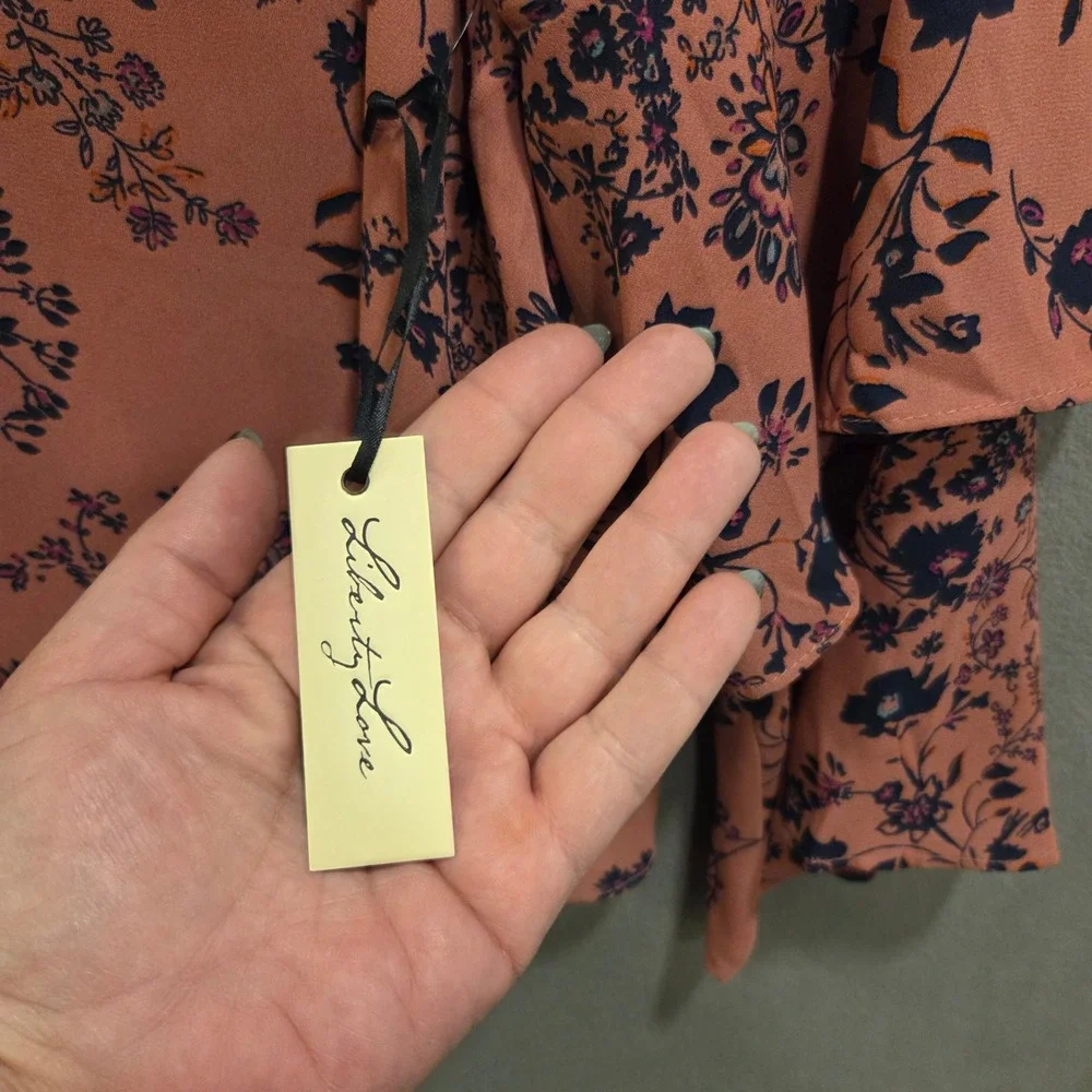 Liberty Love nwt liberty