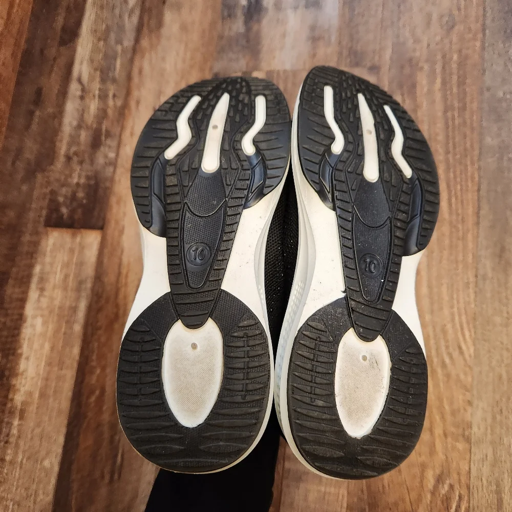 La Sheelah these are