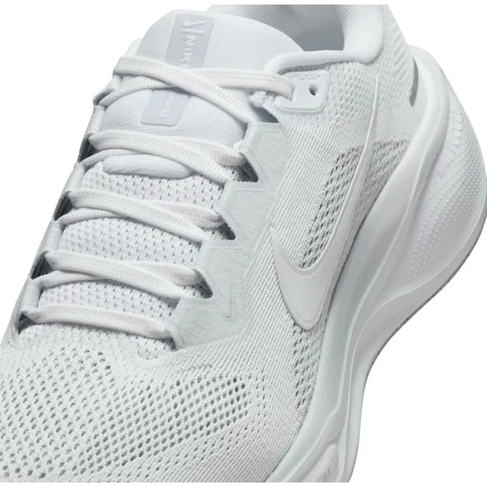 Nike women air