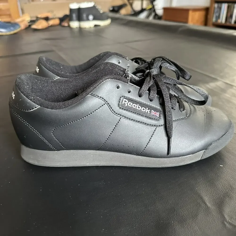 Reebok shoes have