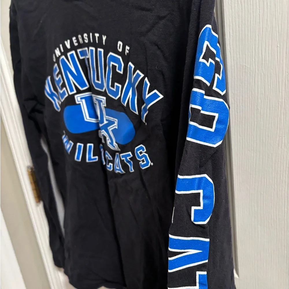 Champion bold black