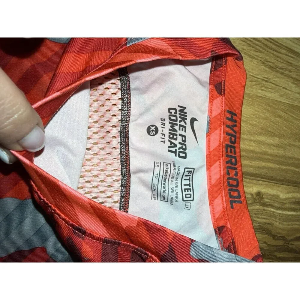 Nike pro combat