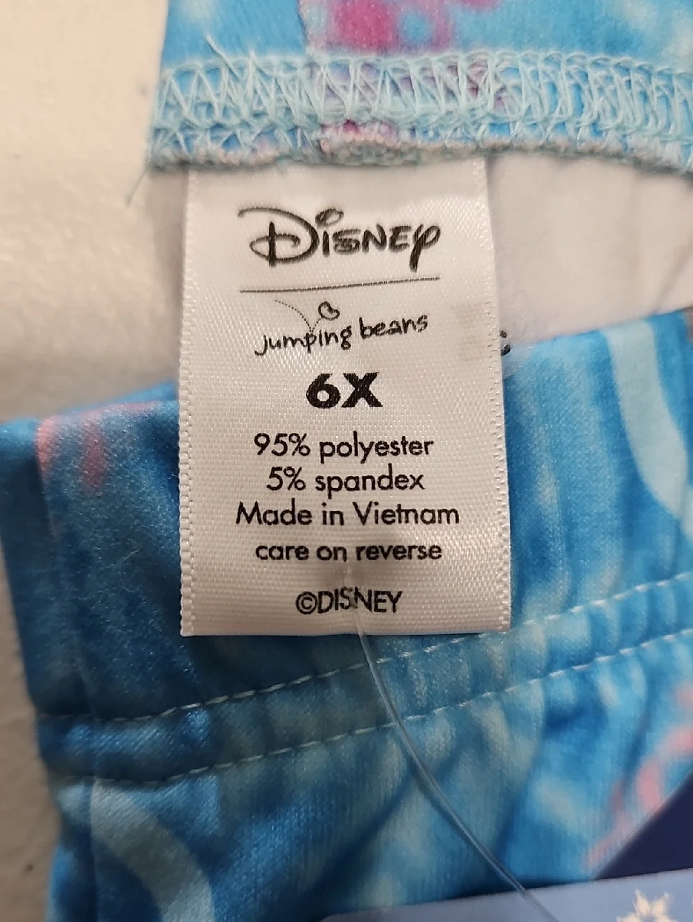 Disney size 6x