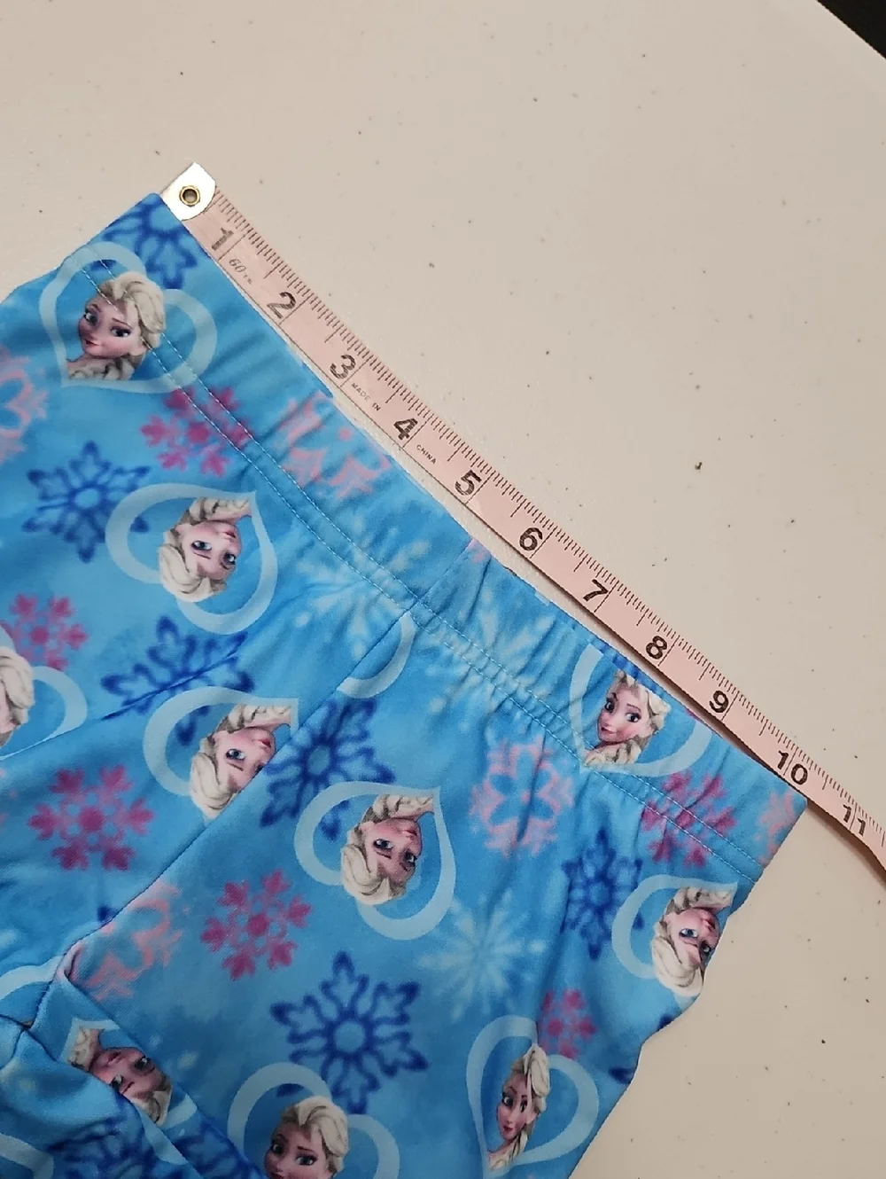 Disney size 6x