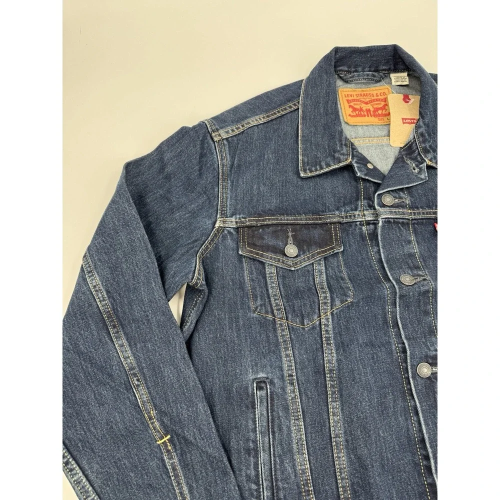 Levis iconic levi