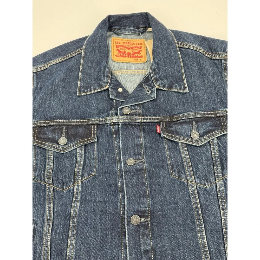 Levis iconic levi