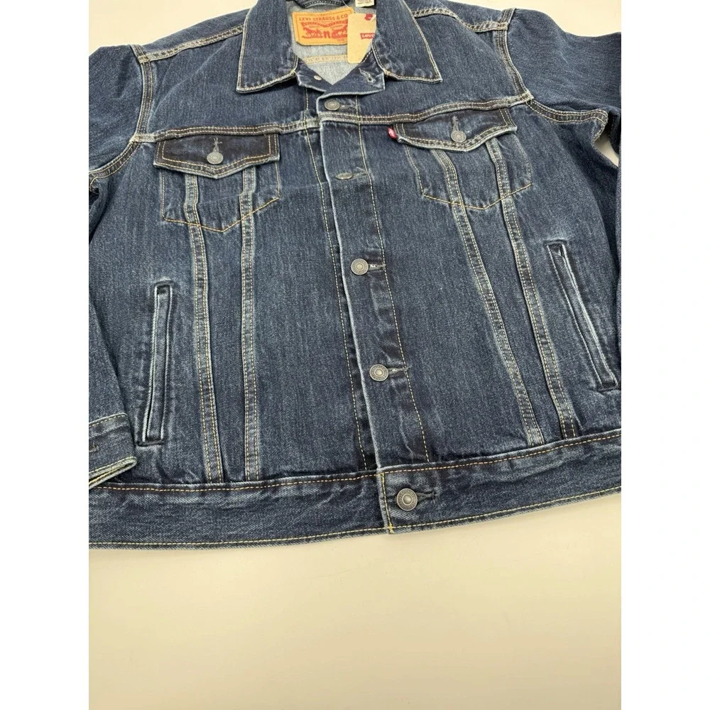 Levis iconic levi